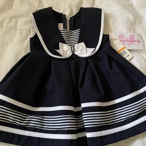 Bonnie Jean toddler dress,adorable,size12M,wash&wear,newW/O tag,smoke/pet free.